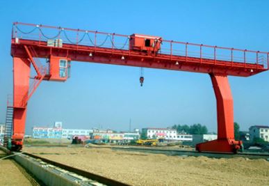 L-muotoiset jalat Single Girder Gantry Crane Winch